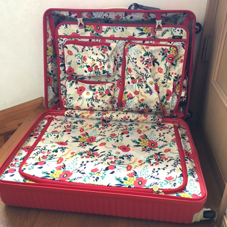 かわいいスーツケース