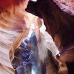 世界一周の旅　北米編：アリゾナ州ナバホ族の優雅な曲線と光の渓谷・アンテロープ・キャニオン