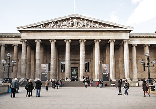 大英博物館正面。