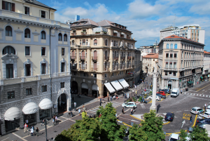 Bertrand Russell / ベルトランド・ラッセル語学学校