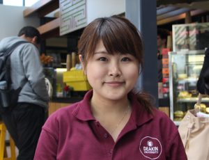 楽な環境に逃げ込まず、機会は自分から作る。