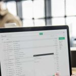 社会人留学の人におススメのオンライン英会話 HiNative Trek