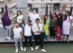 バンガロールには高校生や中学生も留学できる時代