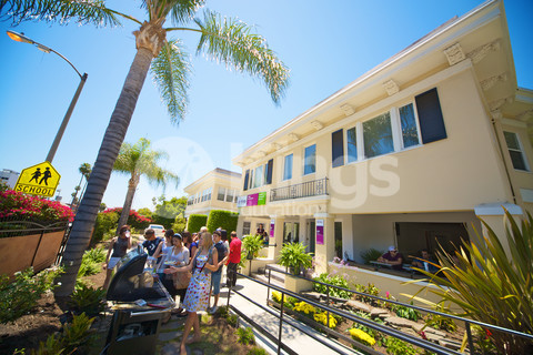 学生組織 学生社交クラブ のソロリティとフラタニティとは あの国で留学