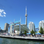 カナダ最大の都市トロントでアクティビティ充実の語学留学を