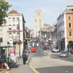 語学も遊びも本気☆ 英ブリストルの社会人向けバケーション留学