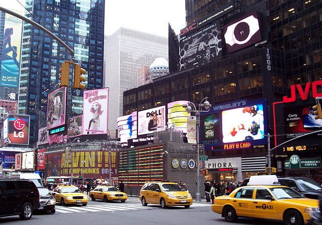 学生組織 学生社交クラブ のソロリティとフラタニティとは あの国で留学